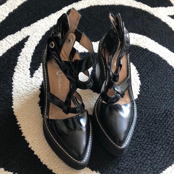 Boots - Picture 2 of 5